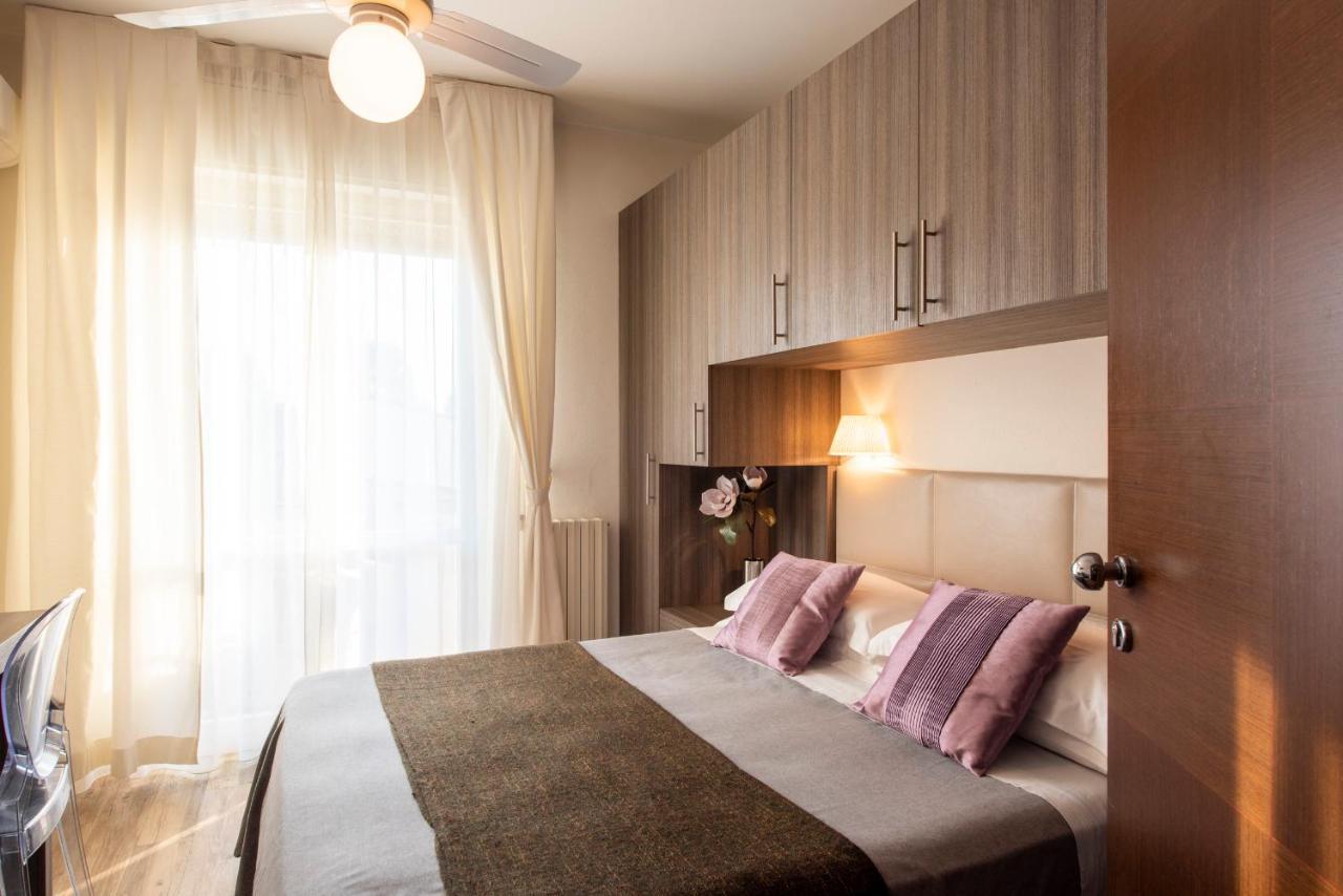 Mira Mare Sea Hotel Cervia Bagian luar foto